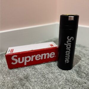 NEW Supreme Zojirushi Stainless Steel Mug Thermos FW17